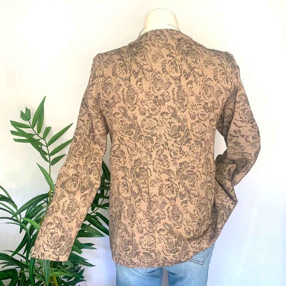 v i n t a g e :: Unique Romantic Victorian Blazer & Built In Vest - Picture 11 of 15